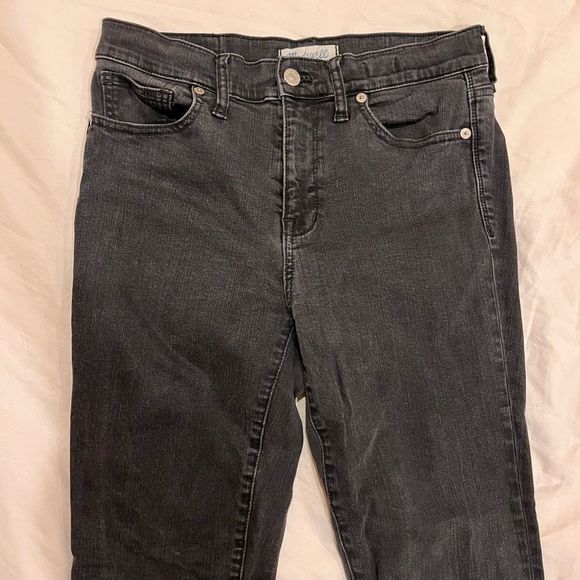 High Riser Skinny Skinny Jeans in Atlantic Distressed Black - Picture 5 of 6
